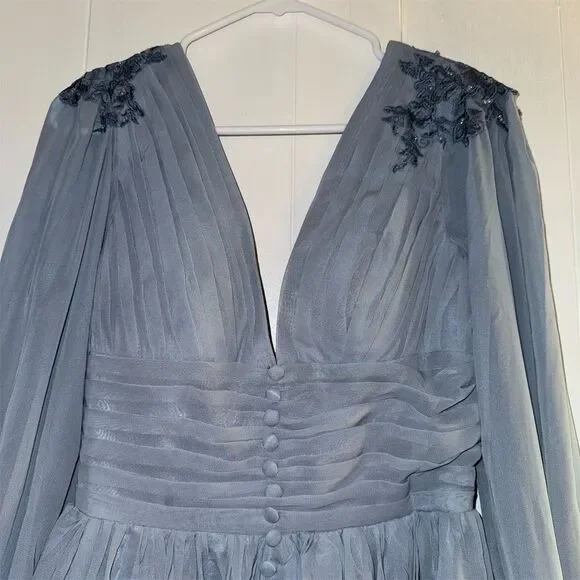 Elegant Dusty Blue Evening Gown with Cape Women's Size S Formal Dress - Picture 4 of 9